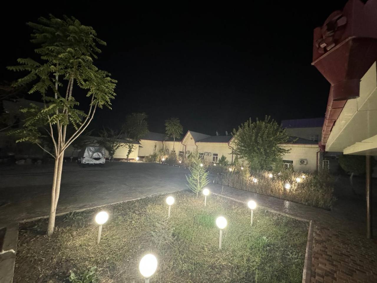 Karakalpak Palace Hotel Nukus Exterior photo